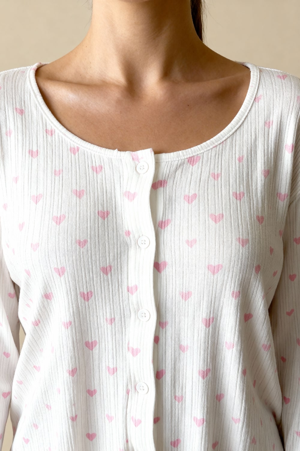 Annelis, ekru-pembe kalp desenli 2 parçalı pijama — ürün görünümü 3